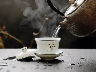 为什么高顶普洱茶会有如此独特的茶气? | 中国