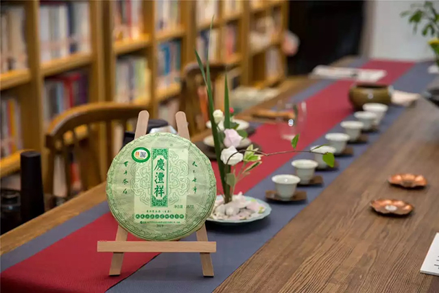 这场七彩云南®超级跨界茶会，呈现了一个高端茶会的样板，和一种生活方式的共鸣！