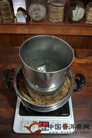 手工石磨压制普洱茶-自制 - 中国普洱茶网,云南