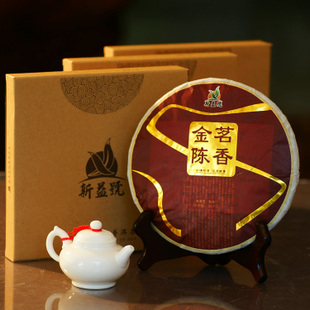 2011年龙宝茶厂新益号普洱茶金茗陈香