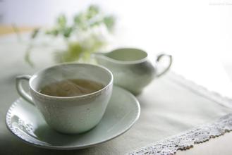 漫谈英国茶文化：静享英式下午茶里的悠闲浪漫