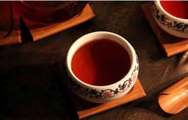 晚饭喝普洱茶有什么作用？