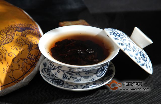 【今日话题】：普洱茶古熟会成为2015年一个新热点吗？