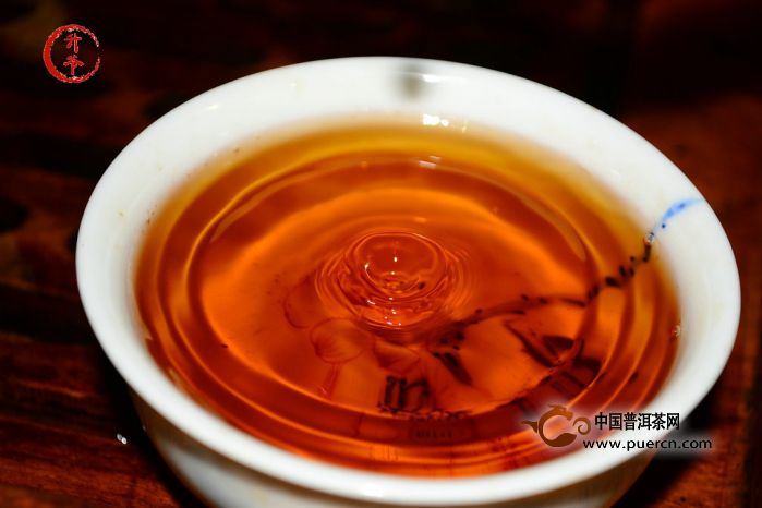 【今日话题】：如何区分普洱茶的甜和回甘？