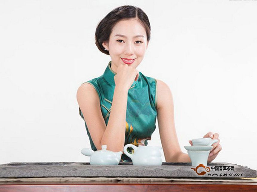 【喝茶段子】喝普洱茶减肥的女性注意啦！
