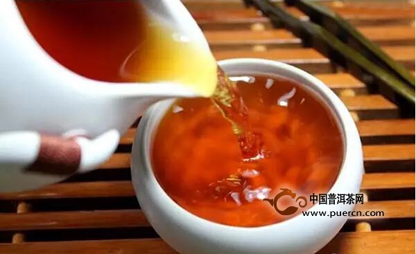 【普洱茶话】为什么古树茶才能做成顶级生普？