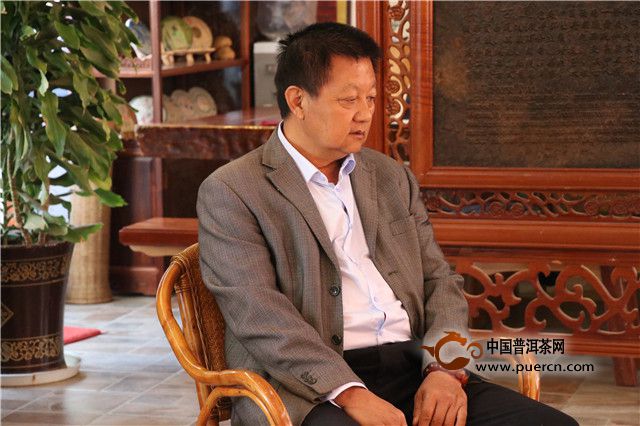 3月18日上午8点半 对临沧茶科所李所长、丰华茶厂厂长张华进行采访