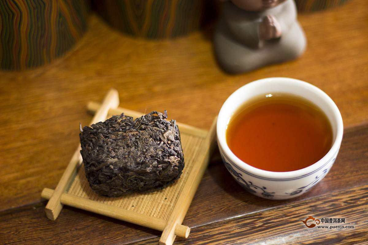 都属于发酵茶的红茶和黑茶有区别