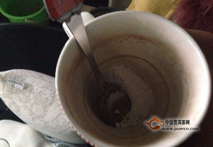 教你怎样去除顽固茶渍 - 茶具知识 - 中国普洱茶