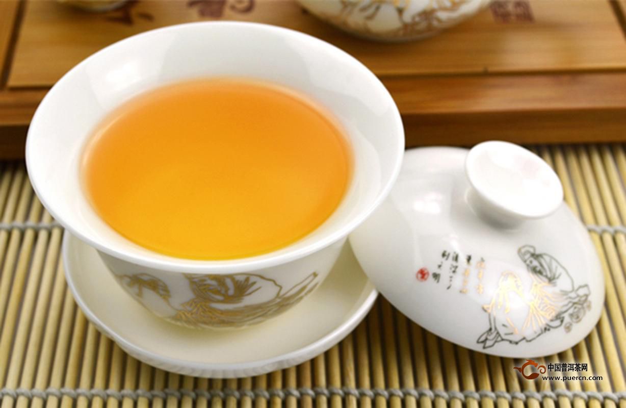 乌龙茶是凉性还是温性 喝乌龙茶的禁忌_白桃乌龙茶是凉性还是温性