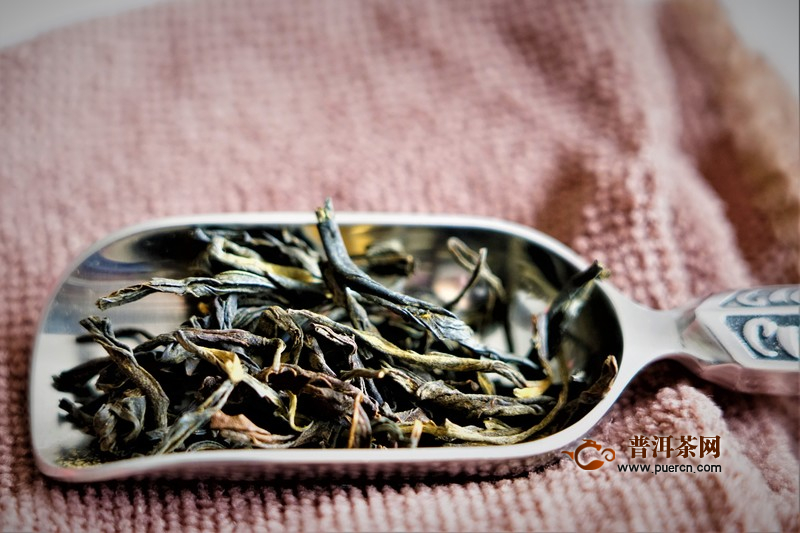 红茶每天喝多少最好?喝多了有什么害处？