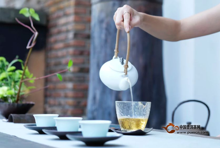 茶叶有什么功能与浸染