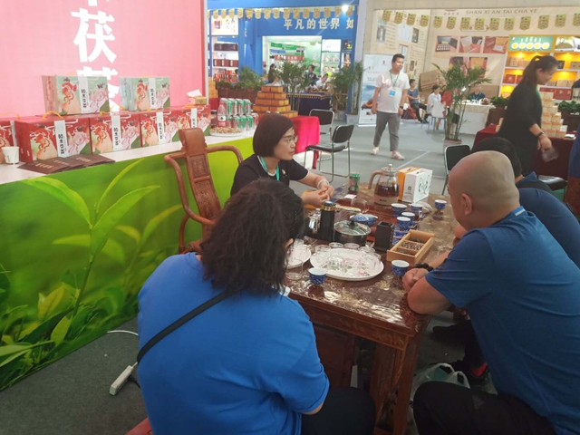 图片直播 | 第十三届中国西安国际茶业博览会—— 咸阳茯茶展区
