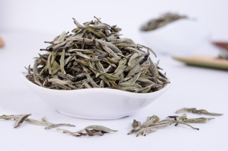 茶叶都有独特的外号，例“茶中美人”白毫银针，你还知道哪些呢？