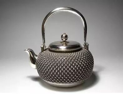 茶壶丨各种材质的茶壶功效有什么不一样？